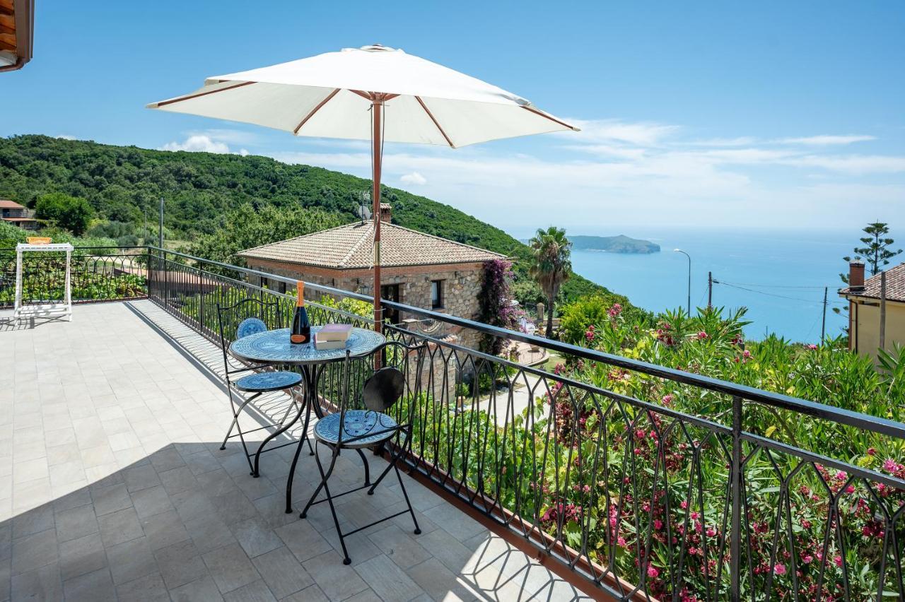 Casa Aniello Villa คาปริโอลิ ภายนอก รูปภาพ