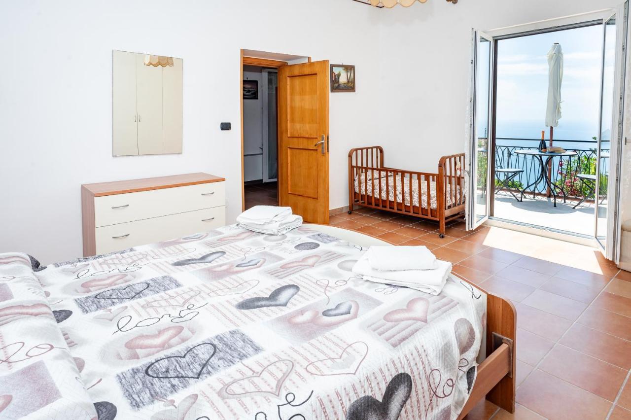 Casa Aniello Villa คาปริโอลิ ภายนอก รูปภาพ